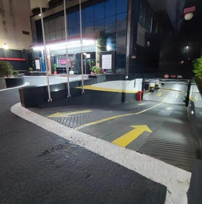 Apto Incrivel C Garagem Prox A Metro Hospitais - 408 * São Paulo